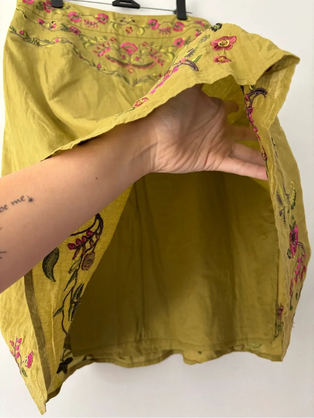 Y2K Fairycore Green Floral Pink Embroidered Cottagecore Midi Boho Skirt - Medium